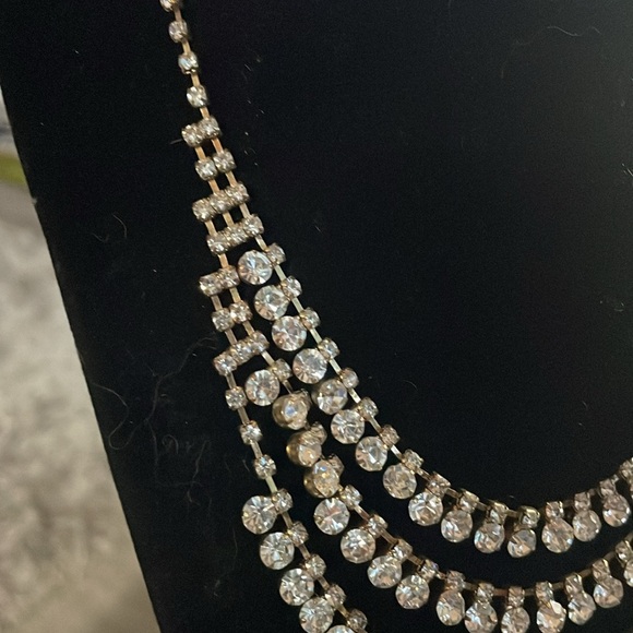Vintage multi strand clear rhinestone necklace - Picture 2 of 6